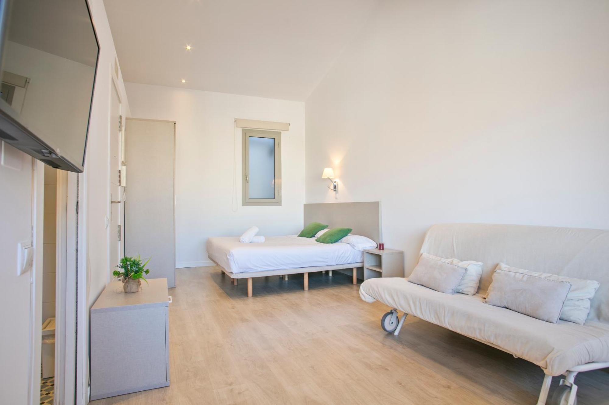 Bcnstop Sant Pau Suites Barcelona Exterior photo